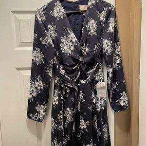 NWT Gal Meets Glam Vienna